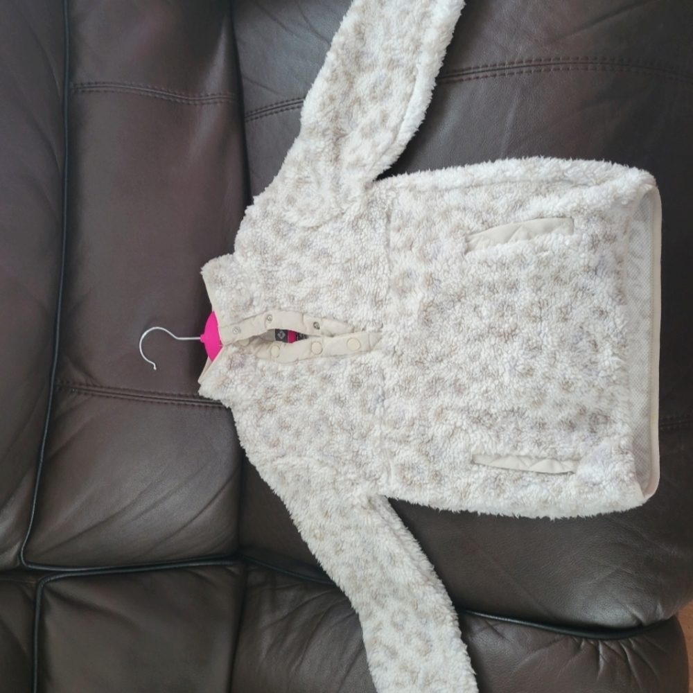 Girls Size 4 white fuzzy sherpa / DKNY Size 6 Pink Vest